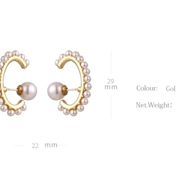 Gold Pearl stud earrings - Picture 4 of 8